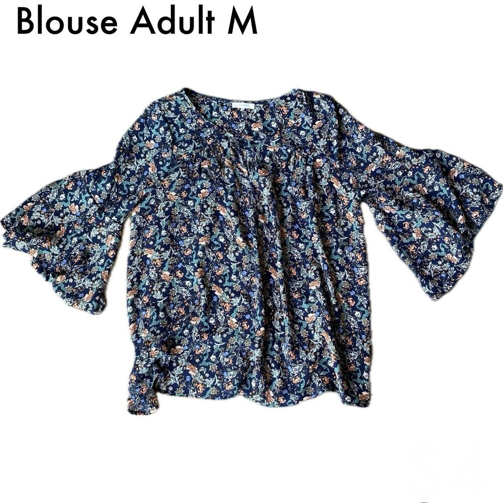 Pleione SIZE M Women 3/4 bell sleeves muti color floral prints top